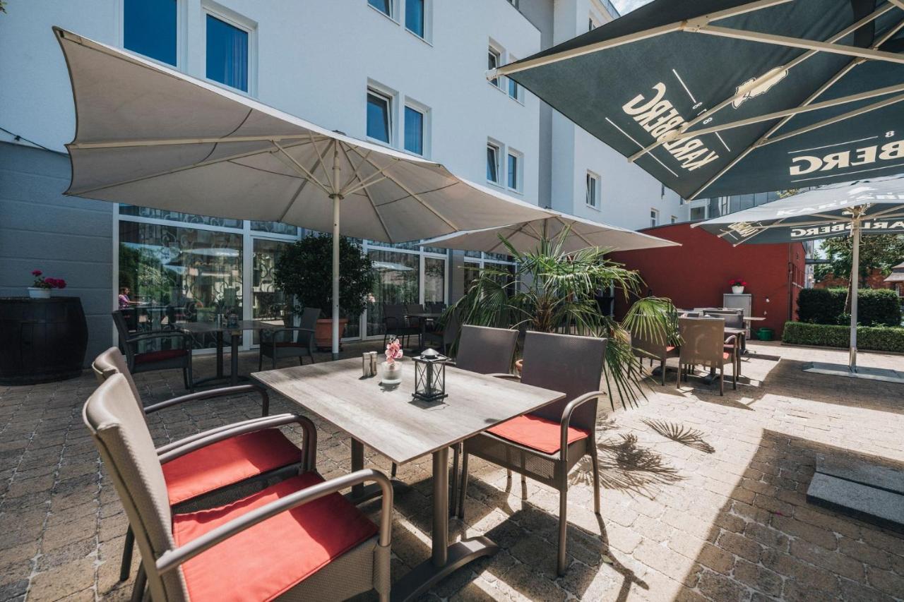 Hotel Restaurant Roemer Merzig Bagian luar foto